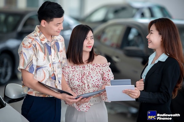 Exploring car financing options and solutions